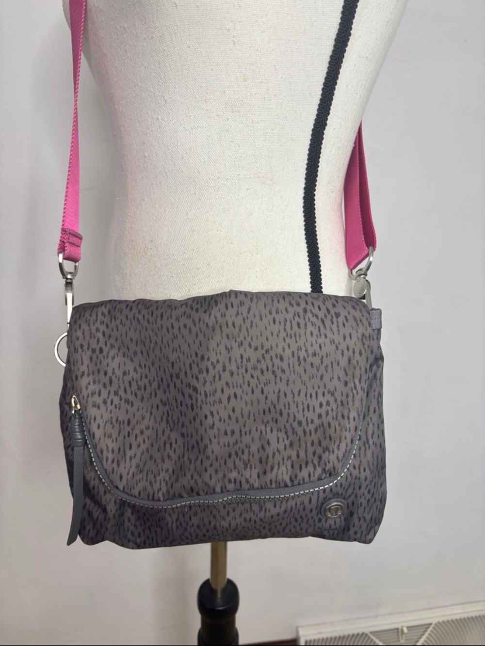 LuluLemon Gray Printed Crossbody Bag with Pink Strap